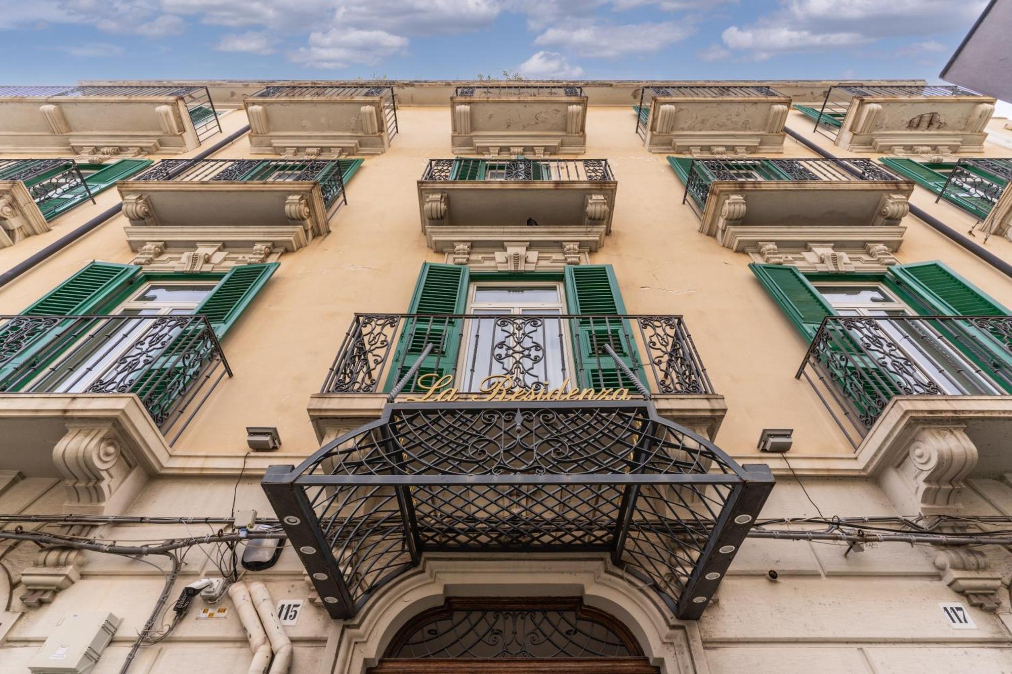 מסינה Hotel La Residenza מראה חיצוני תמונה